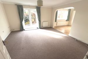 Lounge- click for photo gallery